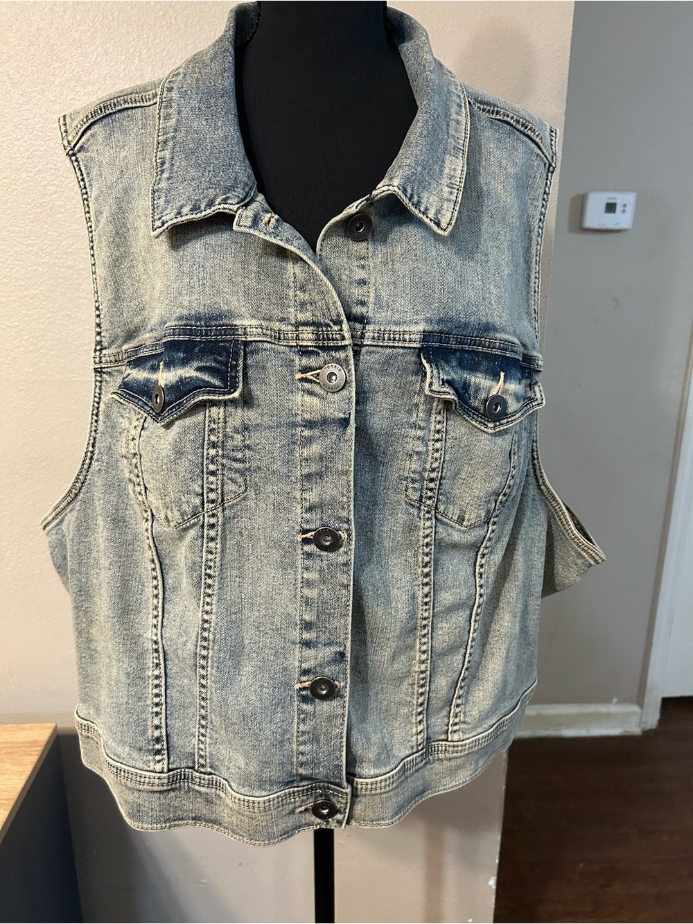 torrid Light Blue Washed Denim Vest Size 5